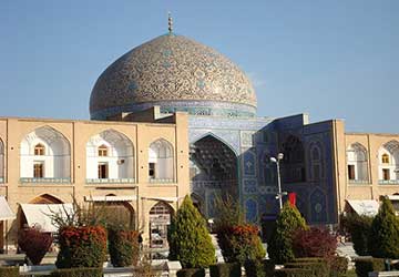 Sheikh Lotfollah Mosque in Isfahan